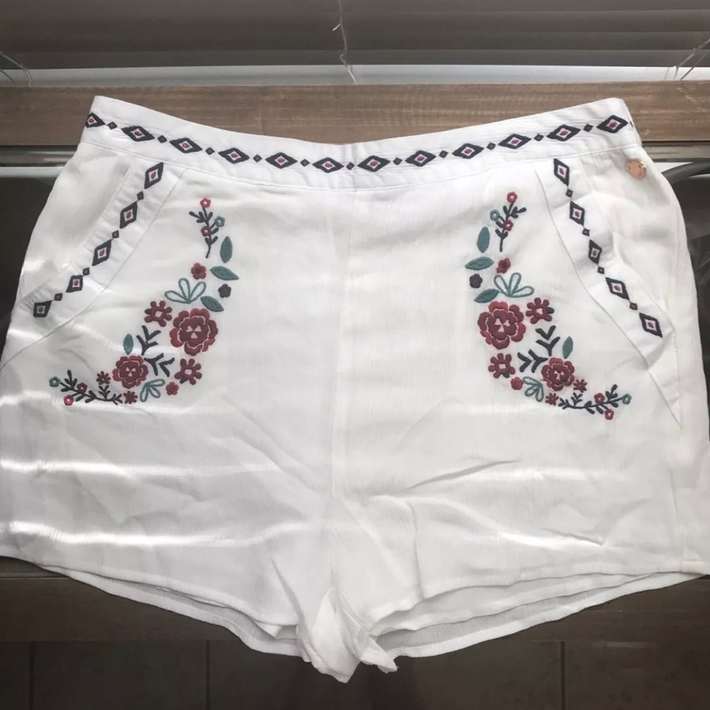 Kendall and Kylie shorts